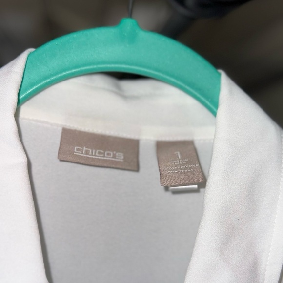 Sheer white front zip top with cuffed sleeves chicos size 1 - Picture 3 of 5